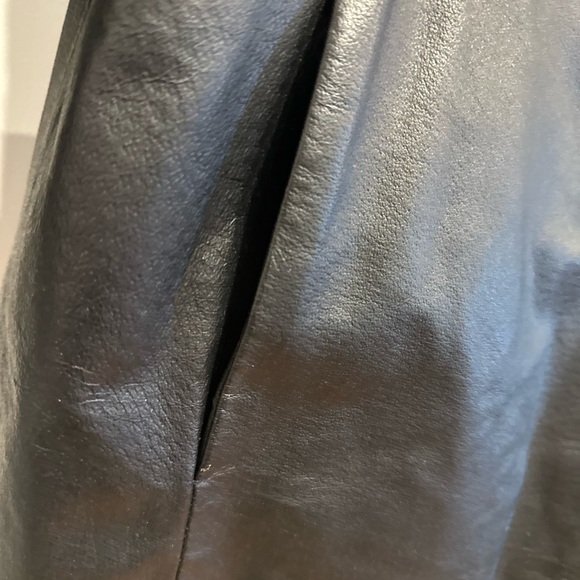 Colebrook Women's XL Black Leather Classic Mid Length Lined Coat Jacket. - Picture 11 of 14